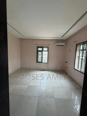 3bdrm Block of Flats in Jahi for rent