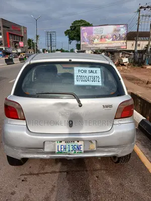 Toyota Yaris 2004 Silver