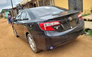 Toyota Camry SE Sport 4dr Sedan (2.5L 4cyl 6A) 2014 Black