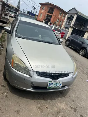 Honda Accord 2004 Silver