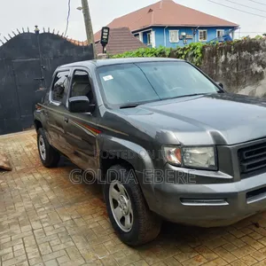 Honda Ridgeline 2008 Gray