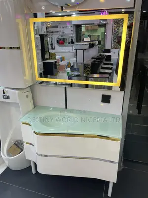 Morden Luxury Cabinet Basin With an Led Mirror Set.