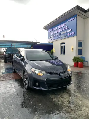 Toyota Corolla 2016 Blue