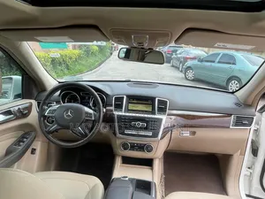 Mercedes-Benz M Class 2012 White