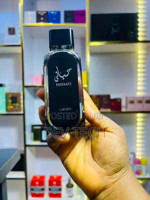 Hayaati Black
