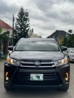 Toyota Highlander 2018 Gray