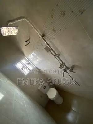 3bdrm Block of Flats in Akala Express for rent
