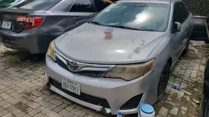 Toyota Camry 2013 Silver
