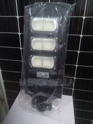 Solar Streets Light