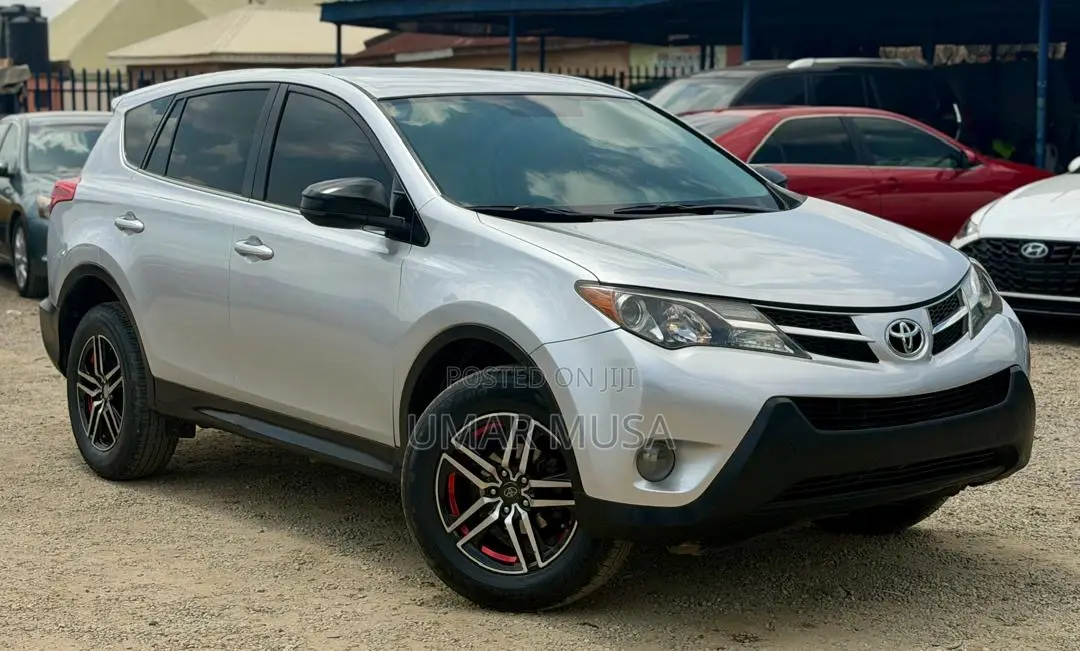 Toyota RAV4 2014 Silver