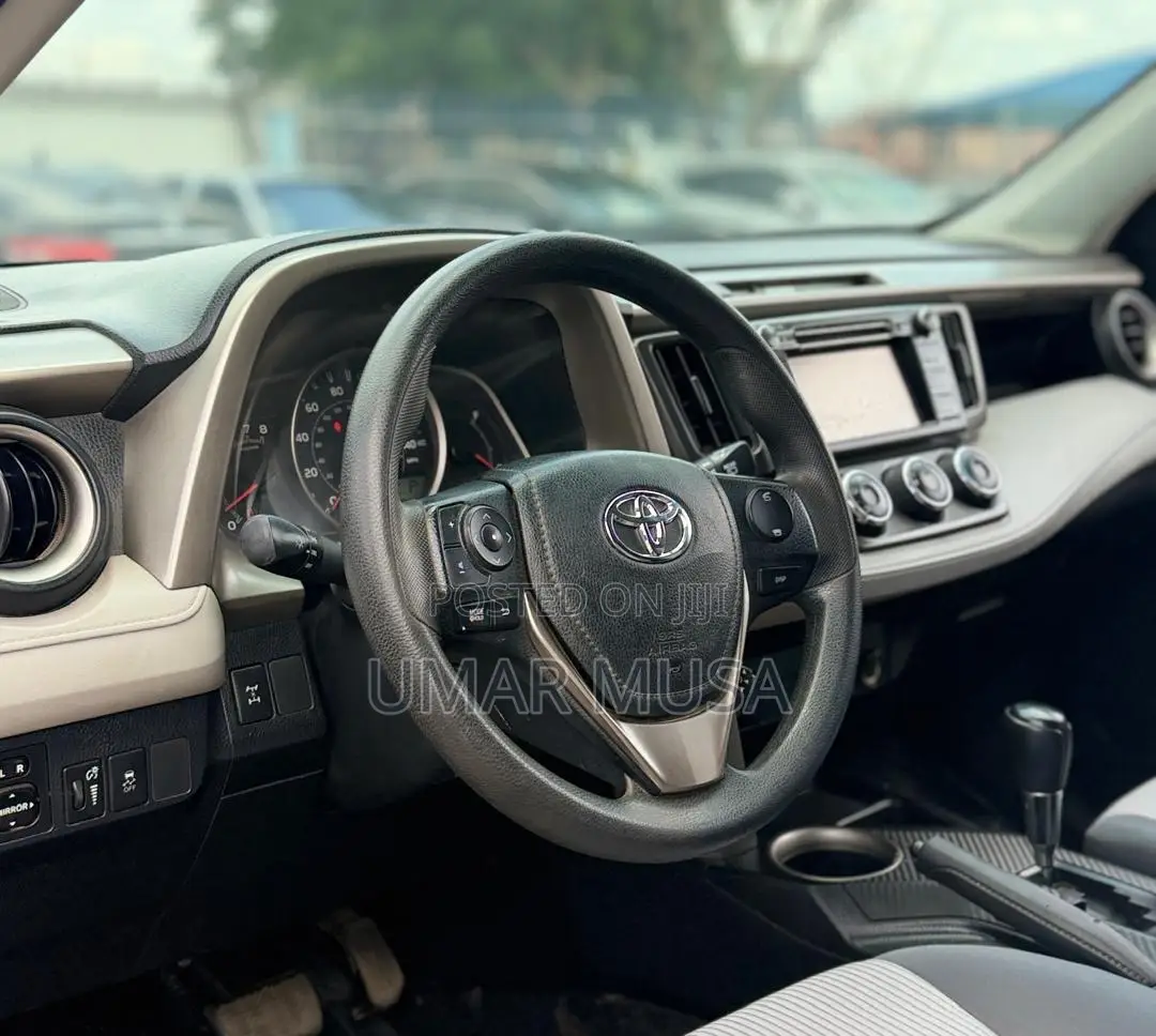 Toyota RAV4 2014 Silver