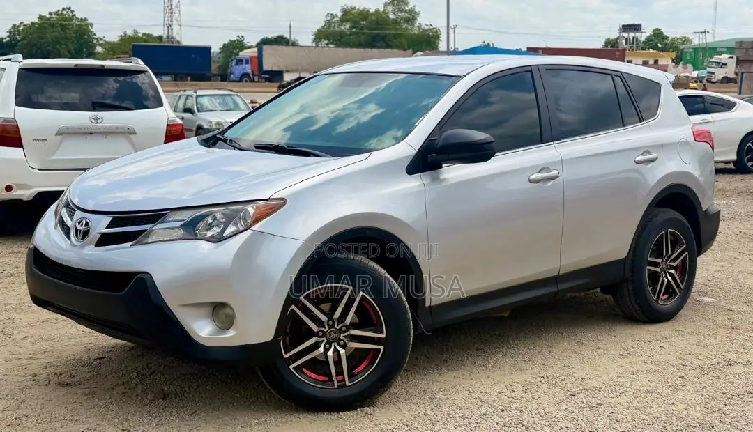 Toyota RAV4 2014 Silver