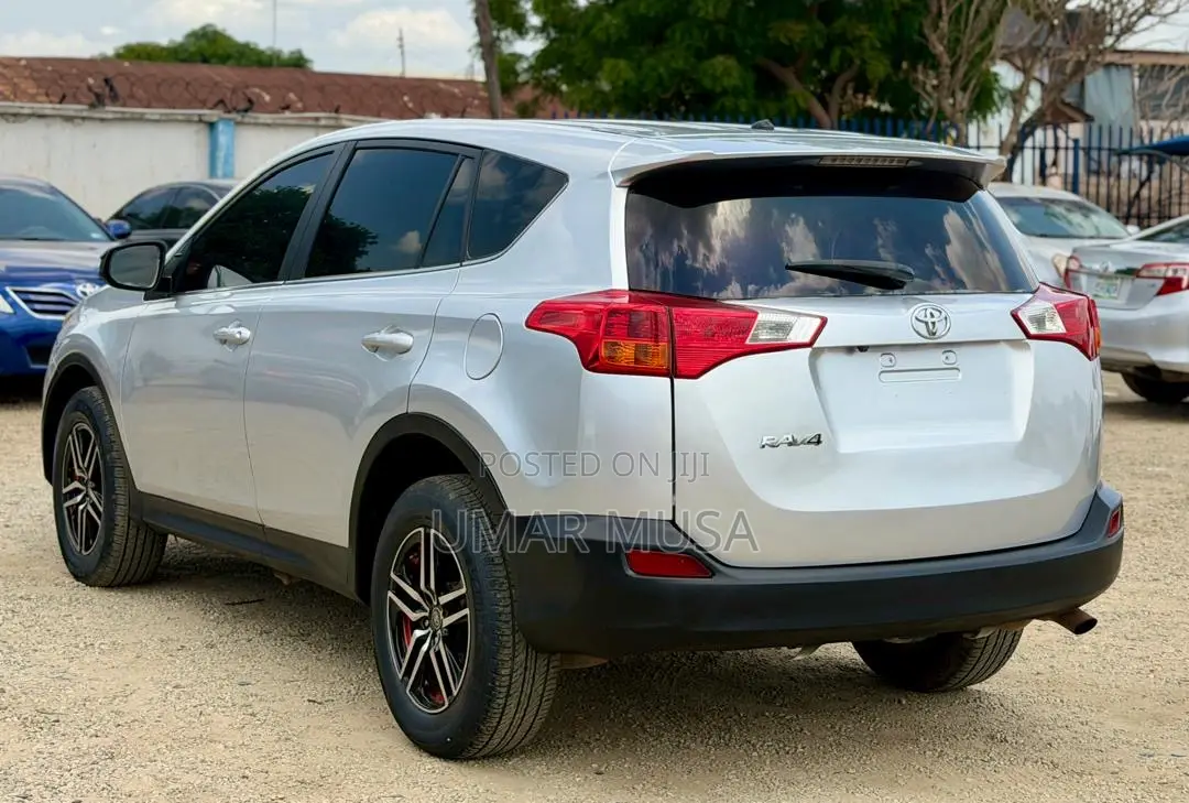 Toyota RAV4 2014 Silver