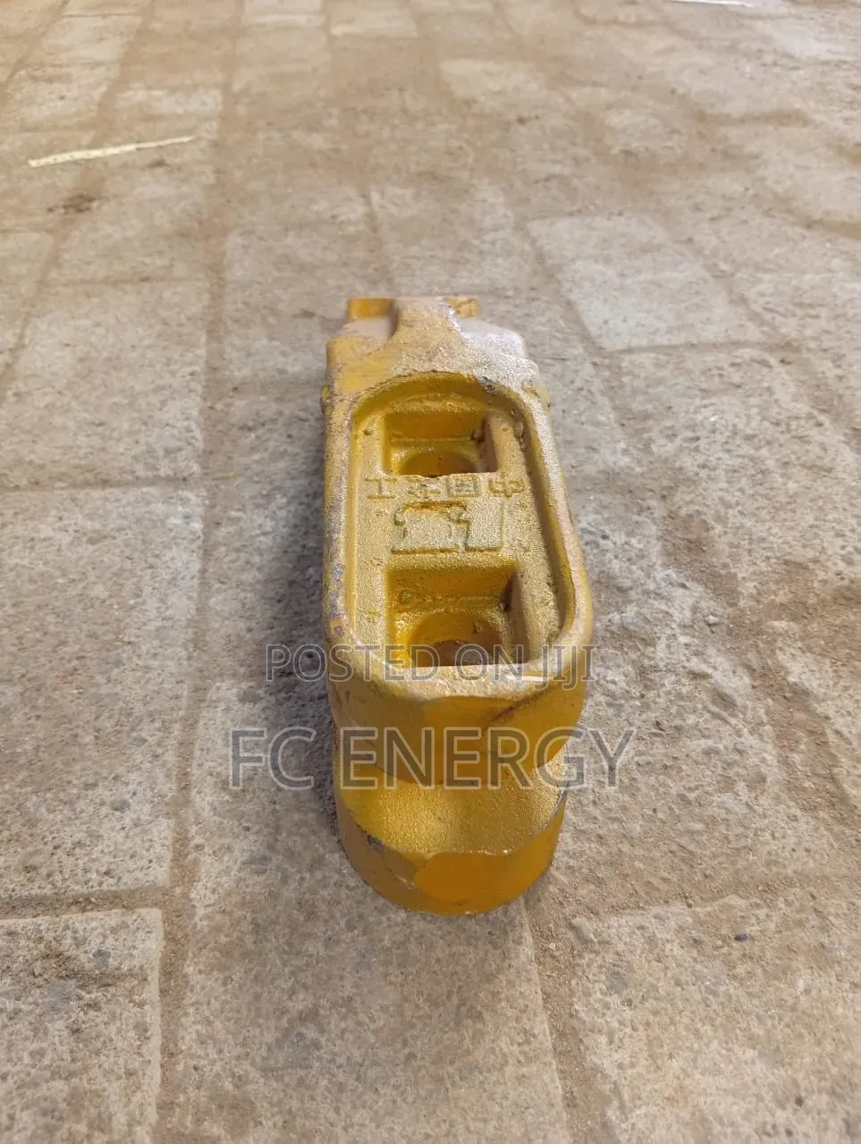 Payloader Middle Teeth