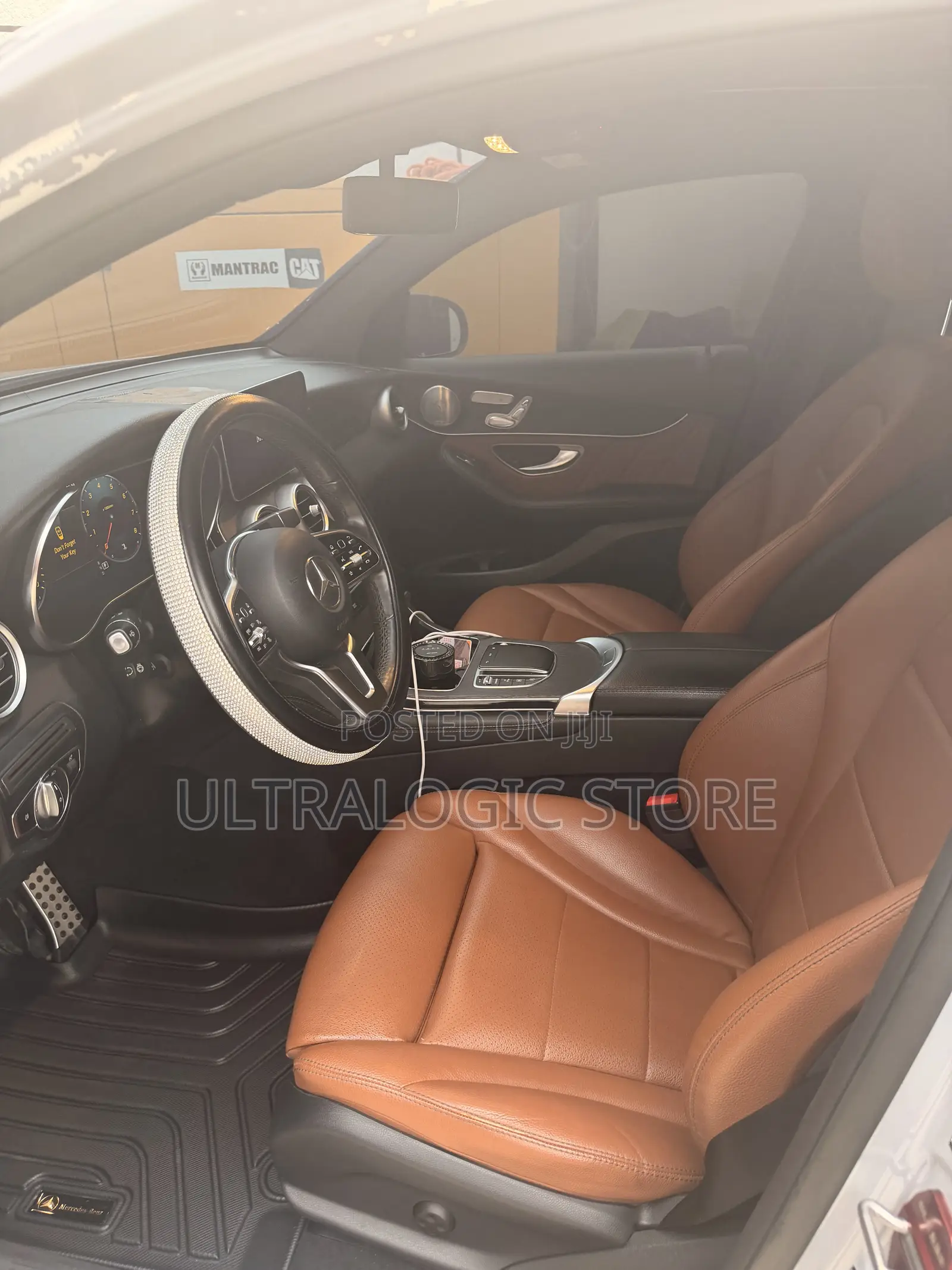 Mercedes-Benz GLC-Class 2021 White