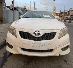 Toyota Camry 2011 White