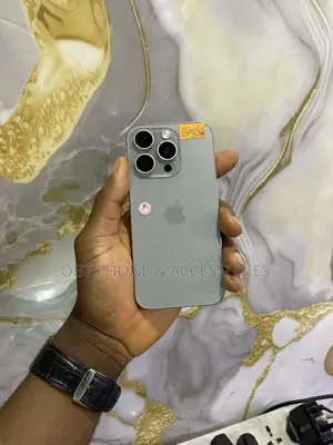 Apple iPhone 15 Pro 256 GB
