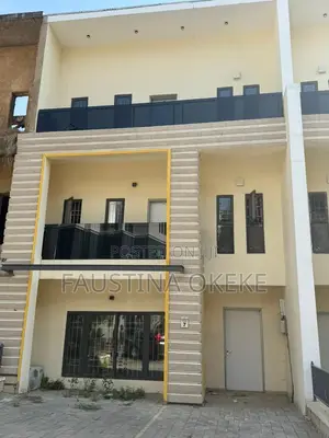 5bdrm Townhouse / Terrace in Wuse 2 for rent