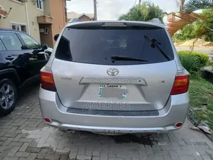 Toyota Highlander 2009 Blue