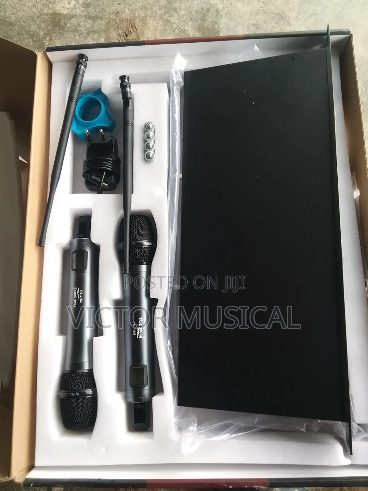 2 Handle Wireless Mic