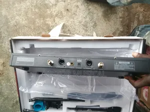 2 Handle Wireless Mic