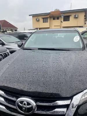 Toyota Fortuner 2019 Black