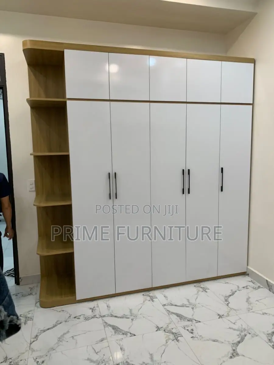 Master Wardrobe