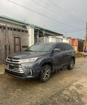 Toyota Highlander 2015 Blue
