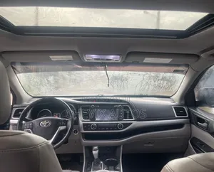 Toyota Highlander 2015 Blue