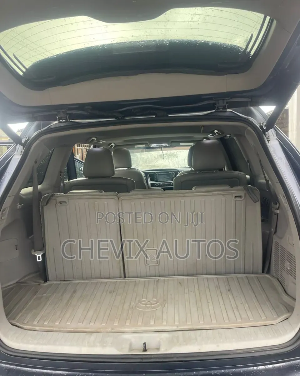 Toyota Highlander 2015 Blue