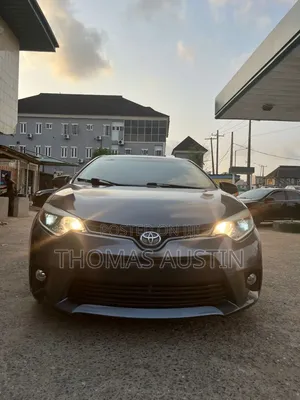 Toyota Corolla 2015 Gray