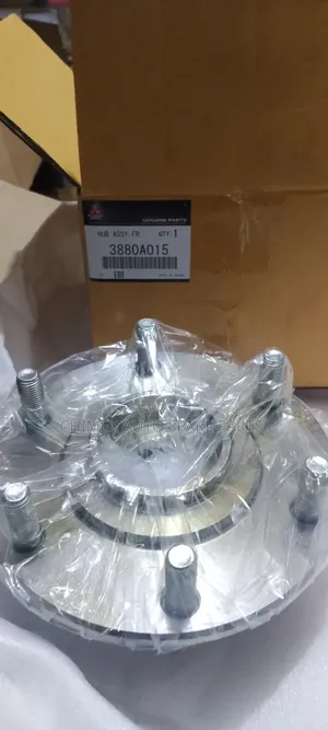 Front Wheel Hub for Mitsubishi Pajero