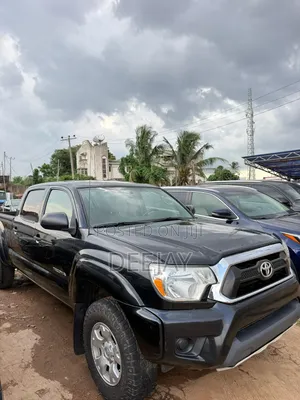 Toyota Tacoma 2013 Black