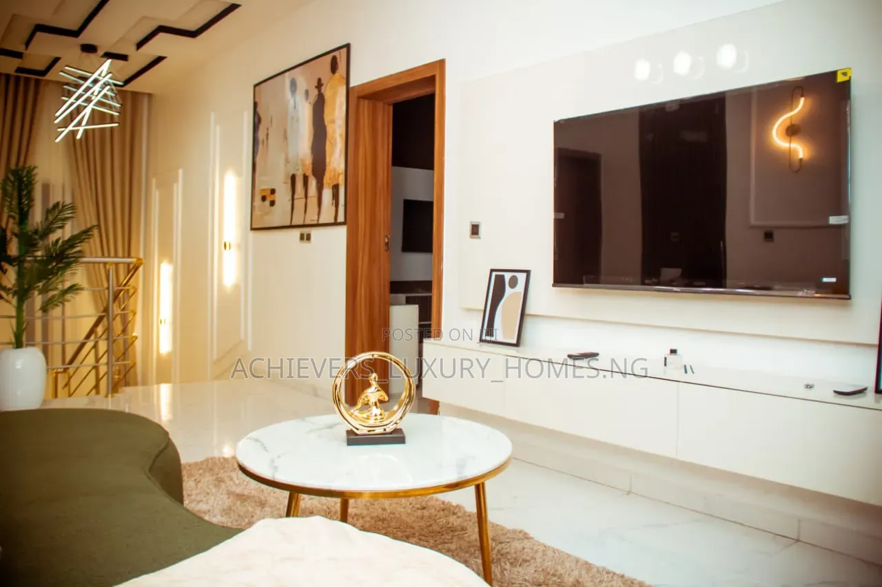 4bedroom Duplex
