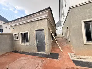 5bdrm Duplex in Galadimawa for sale