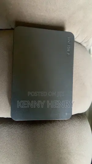 Toshiba External Hard Drive 500gb