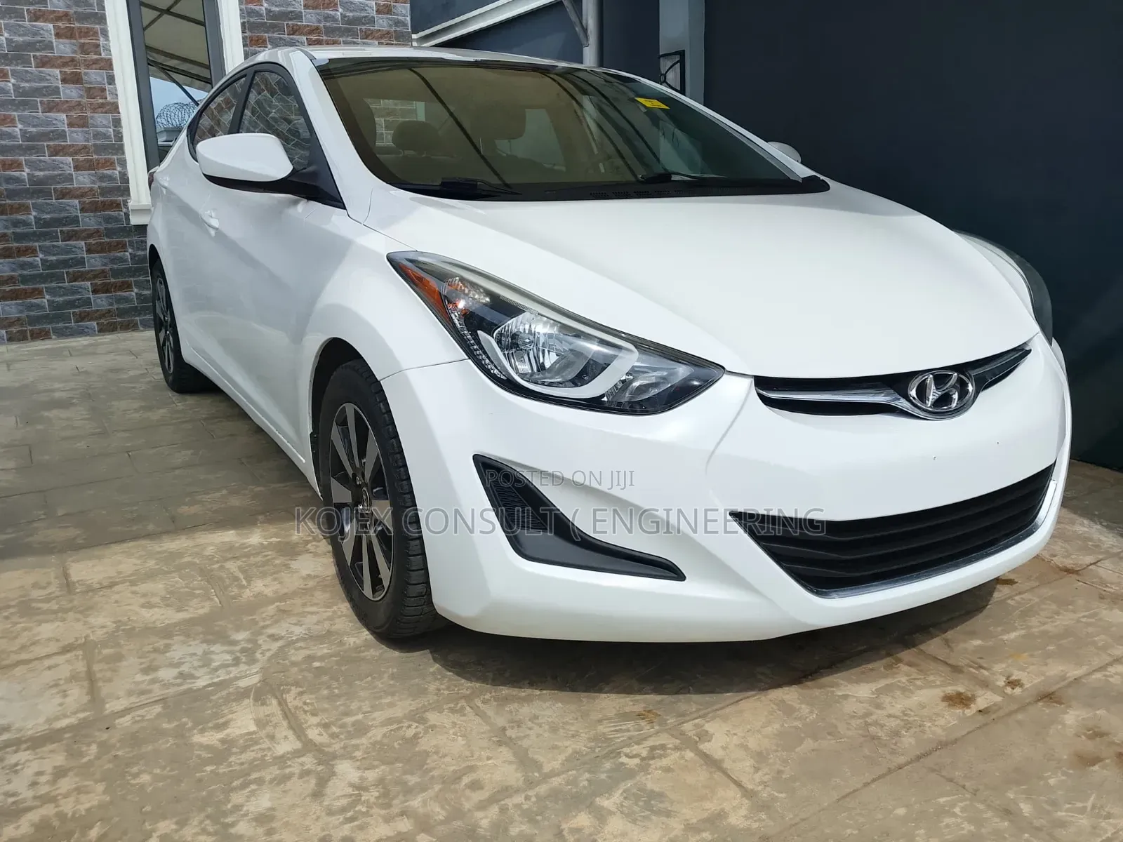 Hyundai Elantra 2014 White