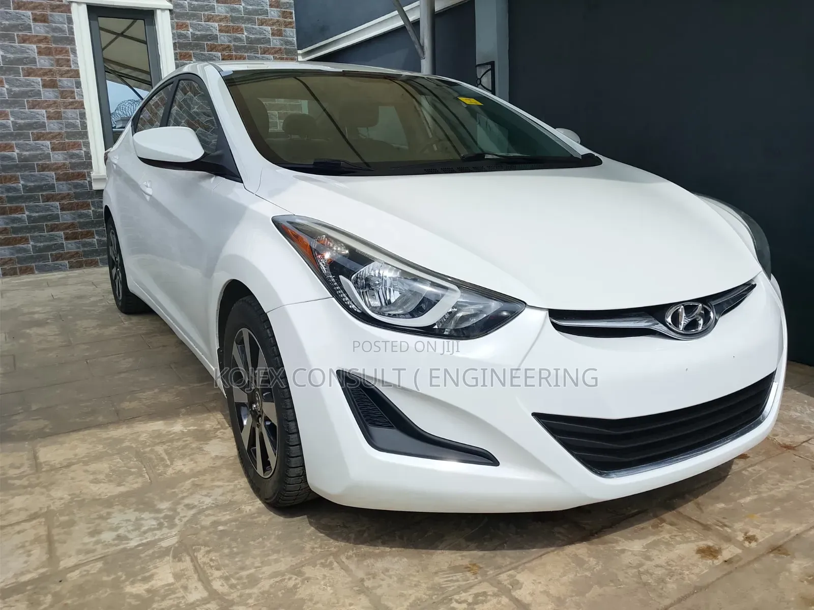 Hyundai Elantra 2014 White