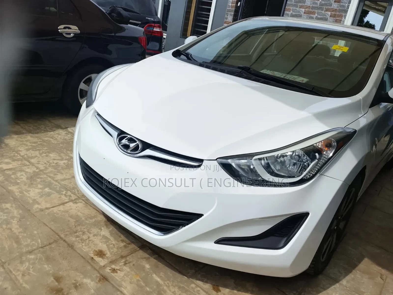 Hyundai Elantra 2014 White
