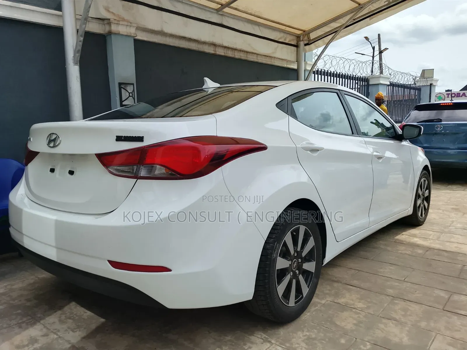 Hyundai Elantra 2014 White