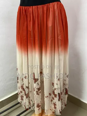 Chic Orange and Cream Patterned Skirt