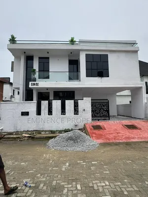 4bdrm Duplex in Ikota for sale