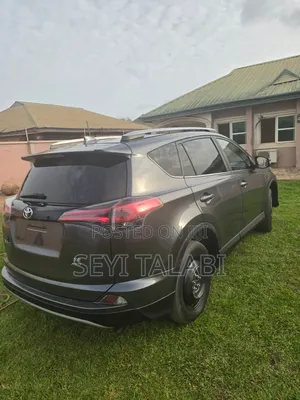 Toyota RAV4 2017 Black
