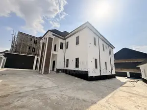 5bdrm Duplex in Galadimawa for sale
