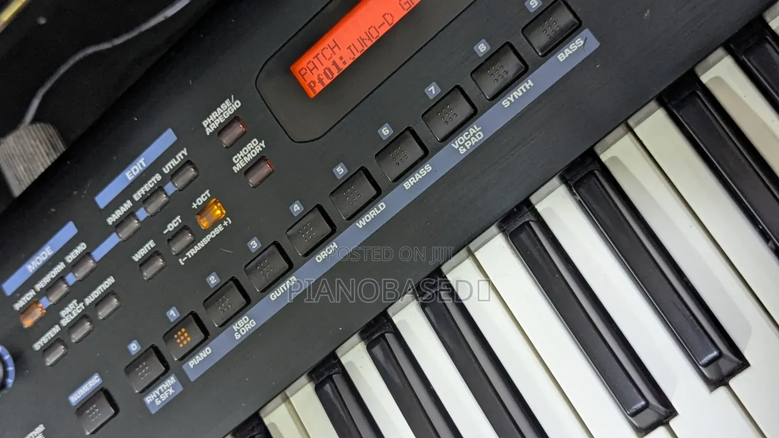 Roland Juno D