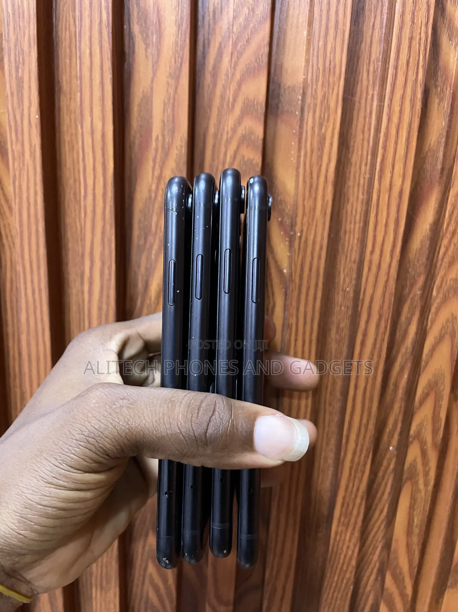 Apple iPhone XR 64 GB Black