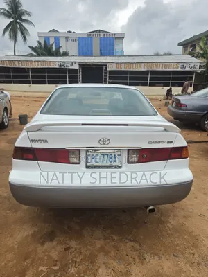 Toyota Camry 2002 White