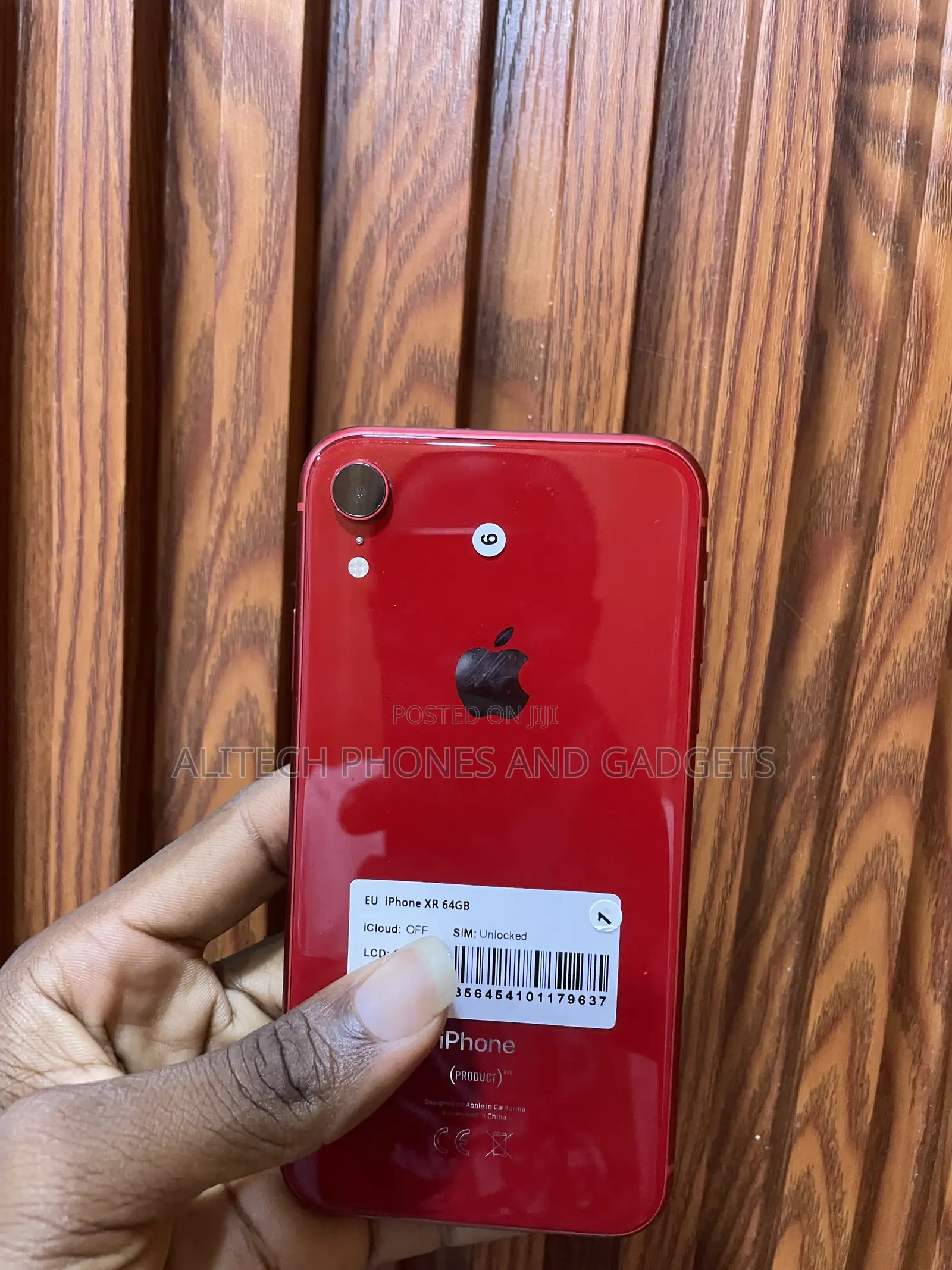 Apple iPhone XR 64 GB Red