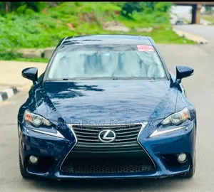 Lexus IS 2014 Blue