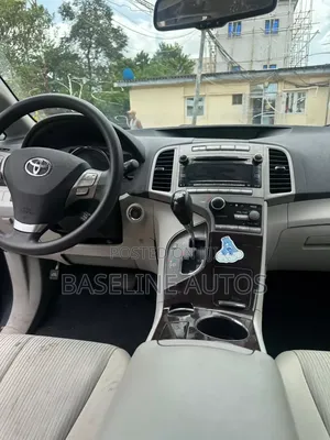 Toyota Venza 2011 Gray